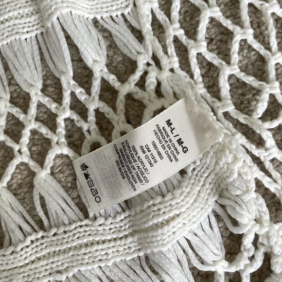 💥2/$50💥 NWT Garage Macrame Vest - Picture 5 of 6